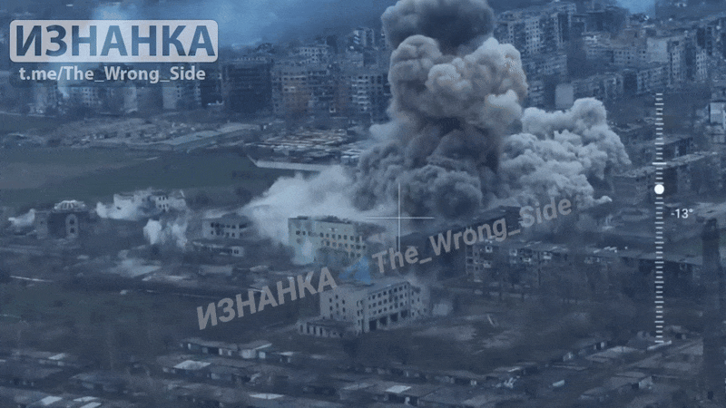 View - Quân Ukraine ở Pokrovsk quyết không đầu hàng, Nga sử dụng siêu bom tấn | Báo Tri thức và Cuộc sống - TIN TỨC PHỔ BIẾN KIẾN THỨC 24H