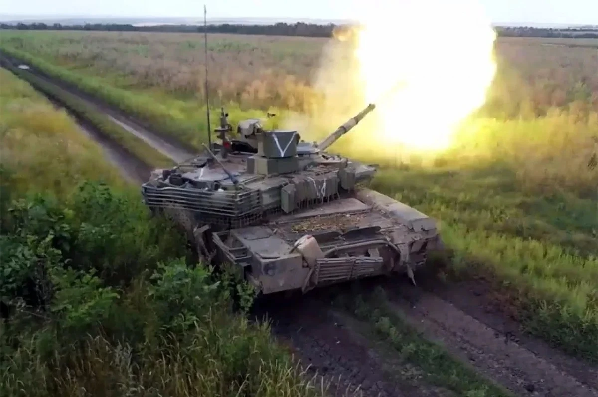 Nga liên tiếp nâng cấp xe tăng T-90M giúp loại bỏ mối nguy từ UAV