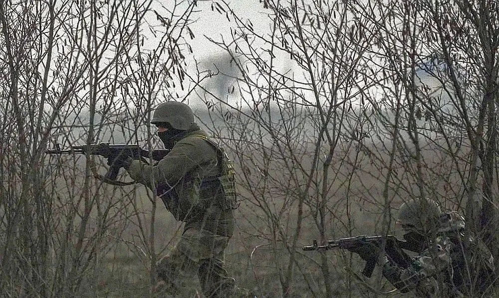 Quân đội Nga chiếm làng Dobropolye, chọc thủng phòng tuyến ở Huliaipole