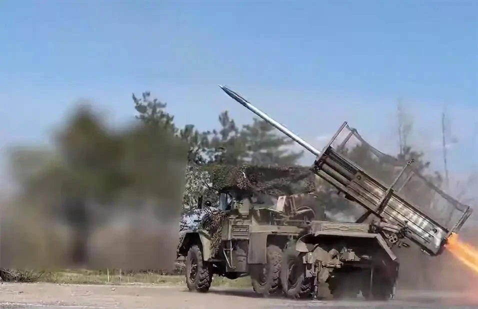 Thành phố Sumy đã nằm trong tầm bắn của pháo binh Nga