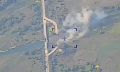 Nga ném bom dữ dội Myrnohrad, tiểu đoàn Azov thoát chết qua khe cửa hẹp