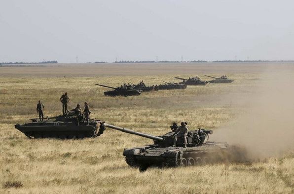 View - Tại sao thiết giáp Nga không thể tiến dù Ukraine bằng phẳng? | Báo Tri thức và Cuộc sống - TIN TỨC PHỔ BIẾN KIẾN THỨC 24H