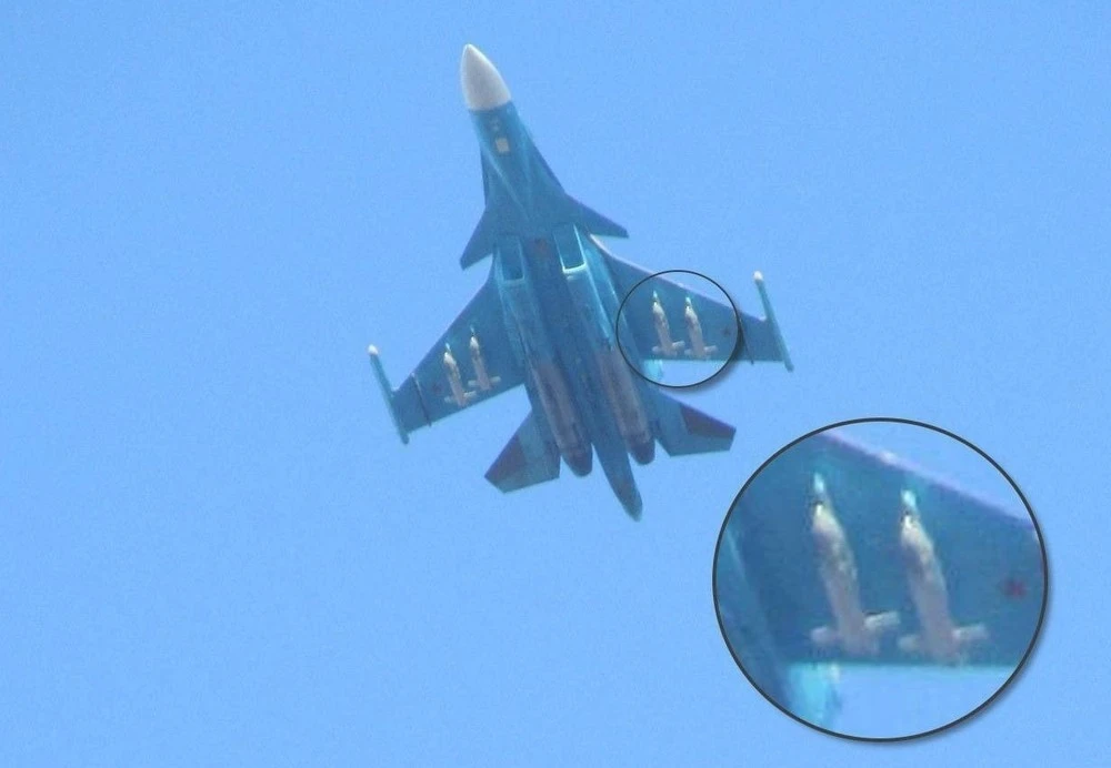 Tiêm kích bom Su-34 của Nga giữ vai trò gì trên chiến trường Ukraine?