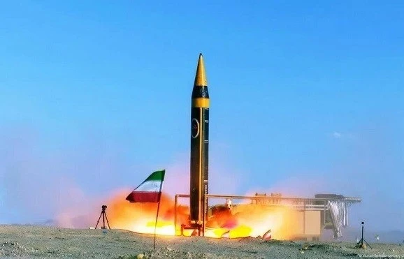 Mỹ chuẩn bị khả năng trả đũa của Iran trong 48 giờ tới