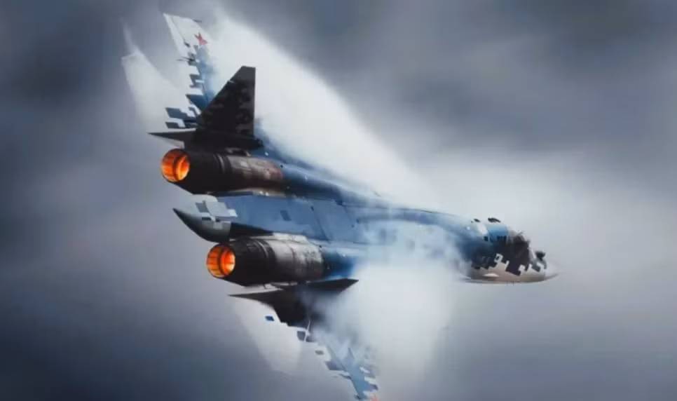 Ngoài ra, khả năng tương thích của Su-57E với các hệ thống do Nga cung cấp hiện có của Algeria giúp đơn giản hóa về mặt hậu cần và đào tạo. Trong khi F-35 hoặc Rafale có thể cung cấp khả năng tàng hình và khả năng tương tác vượt trội, nhưng việc mua lại chúng sẽ đòi hỏi Algeria phải thay đổi chiến lược quốc phòng, trong khi nước này vốn ưu tiên quan hệ đối tác với Nga kể từ thời Liên Xô cũ. Ảnh: @National Security Journal.