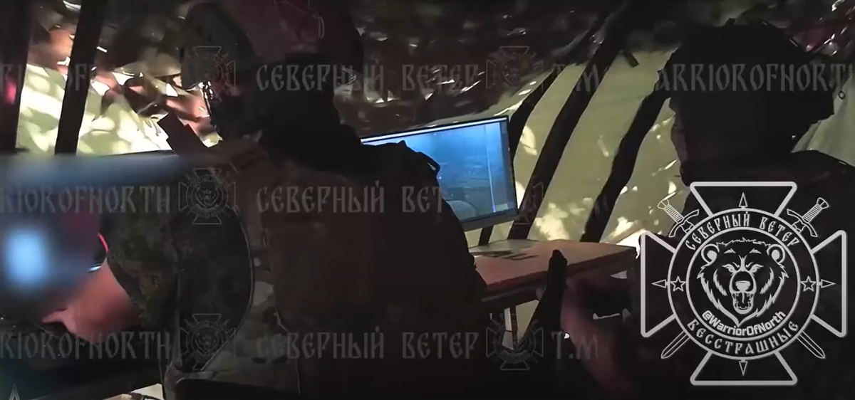 UAV SKAT 350M này đã phát hiện người, xe bọc thép trước khi chuyển tọa độ thông tin tình báo về cho bộ chỉ huy phía Nga. Ảnh: @Bộ Quốc phòng Nga.