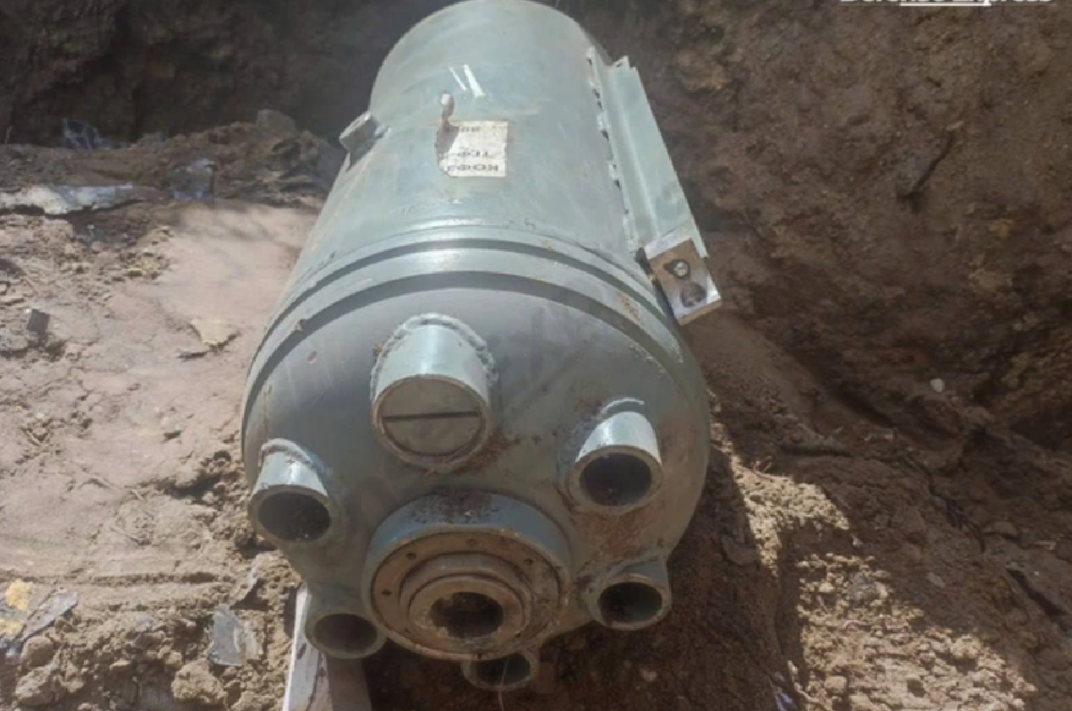 Đầu đạn của UAV này đã được nâng lên trọng lượng 90kg, không chỉ tăng gấp đôi sức công phá mà còn tạo ra các mảnh văng và hiệu ứng cháy nổ, có thể phá hủy công trình, gây thương vong và châm ngòi cho hỏa hoạn — một đòn tấn công có thể gây ra hỗn loạn đa tầng. Ảnh: X