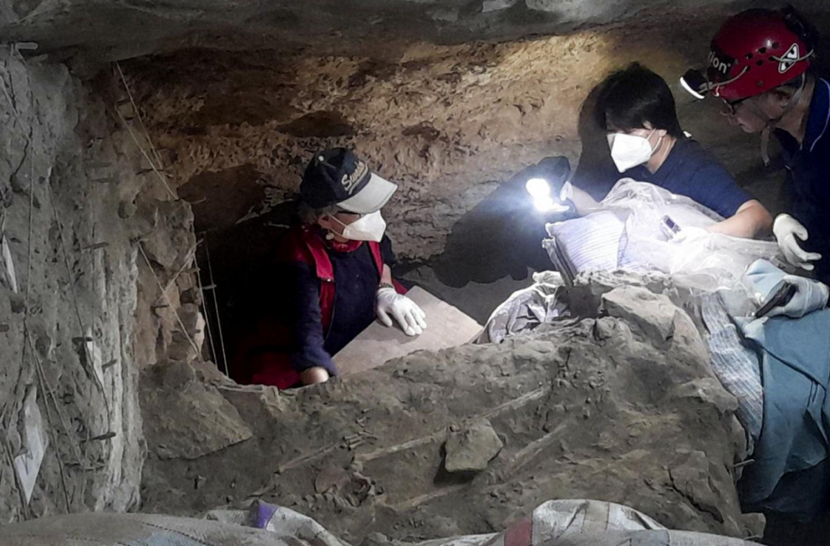 Đây chính là bộ hài cốt người cổ nhất từng được tìm thấy ở nước này. Ảnh: @PR Thai Government.