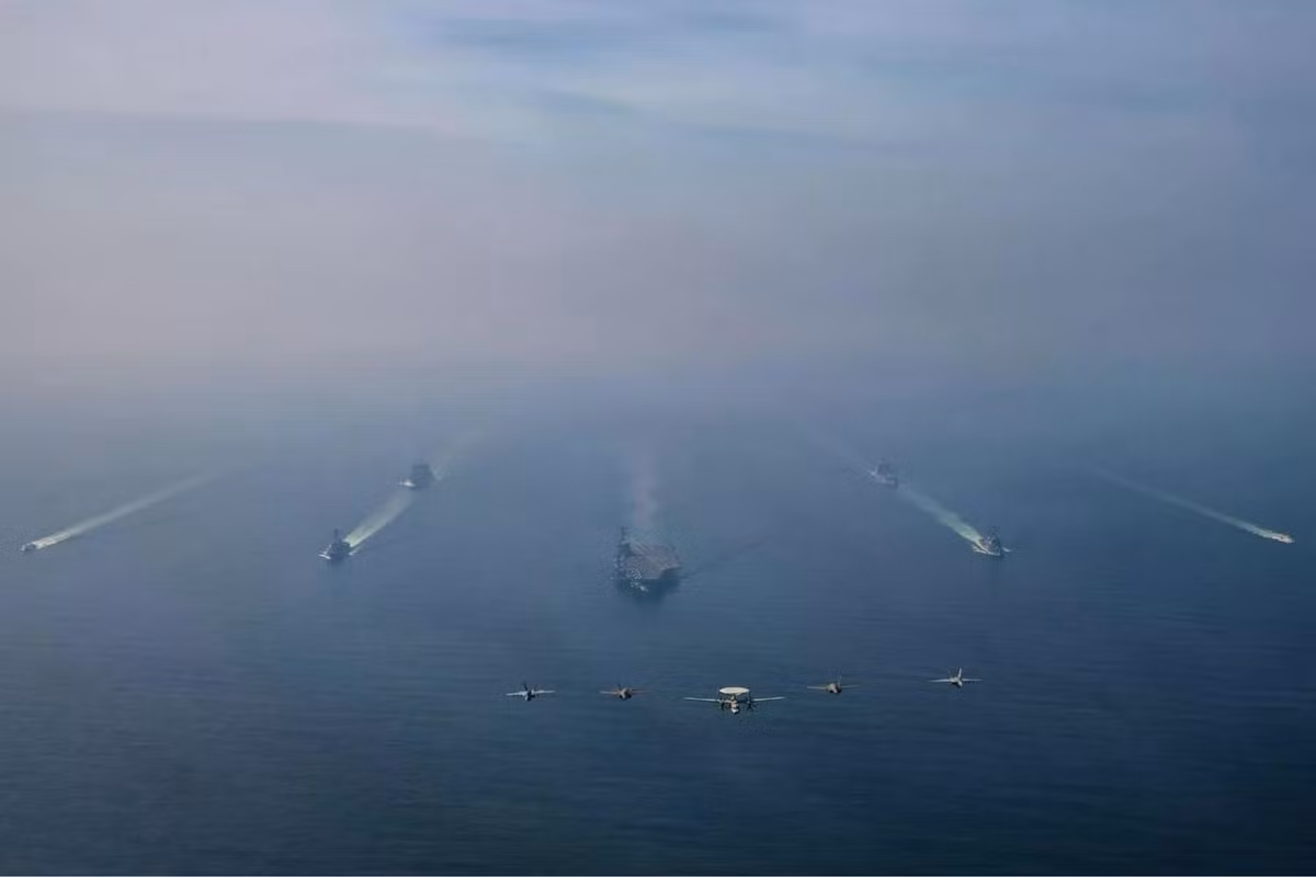 us-positions-massive-naval-and-air-power-across-middle-east-in-full-scale-iran-deterrence-posture-c94a92a7.jpg