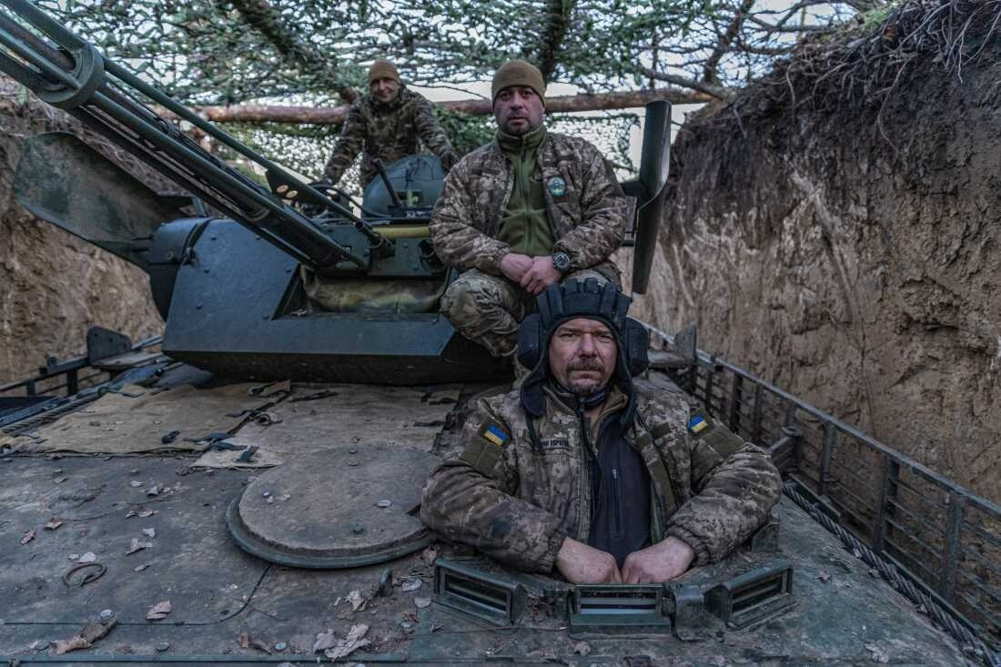 Bản báo cáo cũng đưa ra số liệu thống kê kể từ khi bắt đầu chiến dịch quân sự đặc biệt. Theo đó, Ukraine đã mất 667 máy bay, 283 trực thăng, hơn 83.700 máy bay không người lái, 628 hệ thống phòng không, hơn 25.000 xe tăng và thiết giáp, 1.591 hệ thống tên lửa phóng loạt, gần 29.600 khẩu pháo và súng cối, cùng hơn 41.600 phương tiện quân sự đặc biệt.