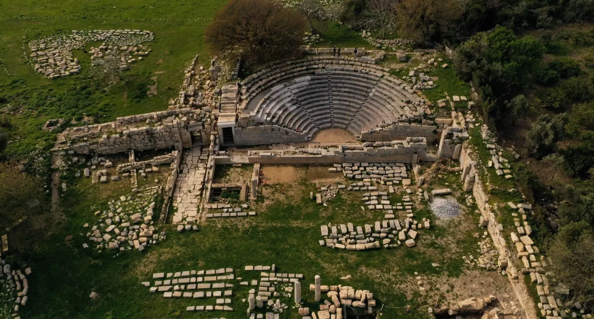 Nằm trên bờ biển phía tây của Thổ Nhĩ Kỳ, đối diện với Athens, thành phố Teos thời cổ đại là một trung tâm văn hóa, nghệ thuật và thương mại quan trọng trong thế giới Hy Lạp và La Mã. Ảnh: @Mantha Zarmakoupi.