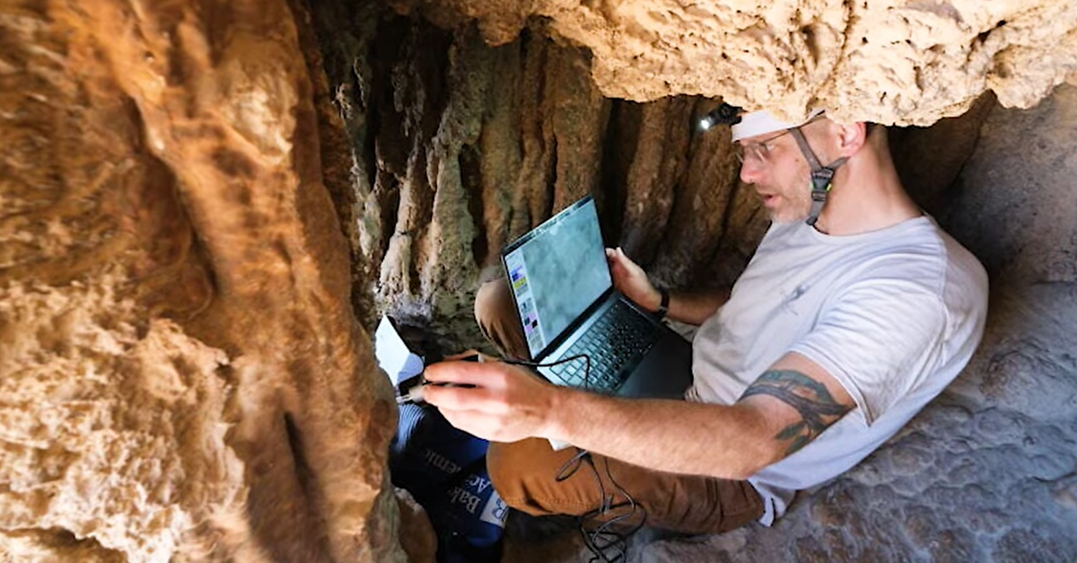 Hiện tại, thông tin chính xác về thông điệp này các chuyên gia vẫn chưa thể giải mã. Ảnh: @Dự án Khảo sát Sa mạc Judea.