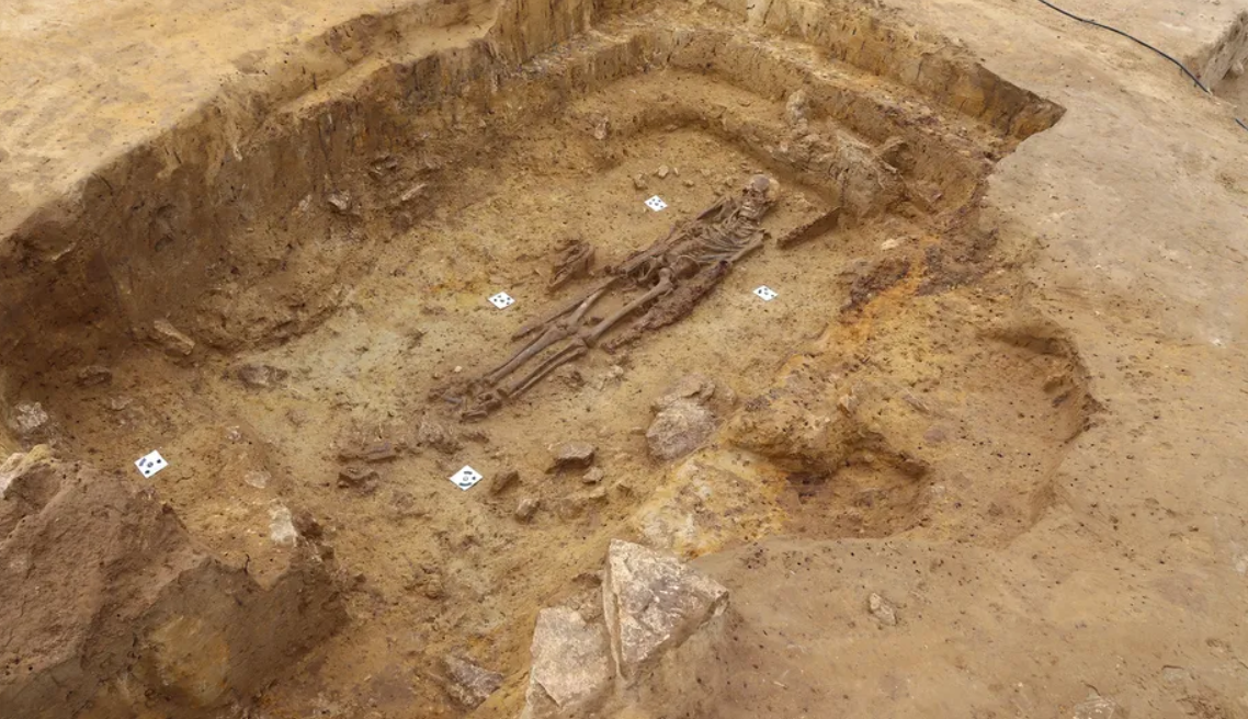 Nhiều khả năng, ba cá nhân này có thể đã tạo thành một nhóm chiến binh gắn bó chặt chẽ và được xếp vào hạng những chiến binh ưu tú. Ảnh: @Hiệp hội Bảo tàng Hungary – Hội Pulszky.