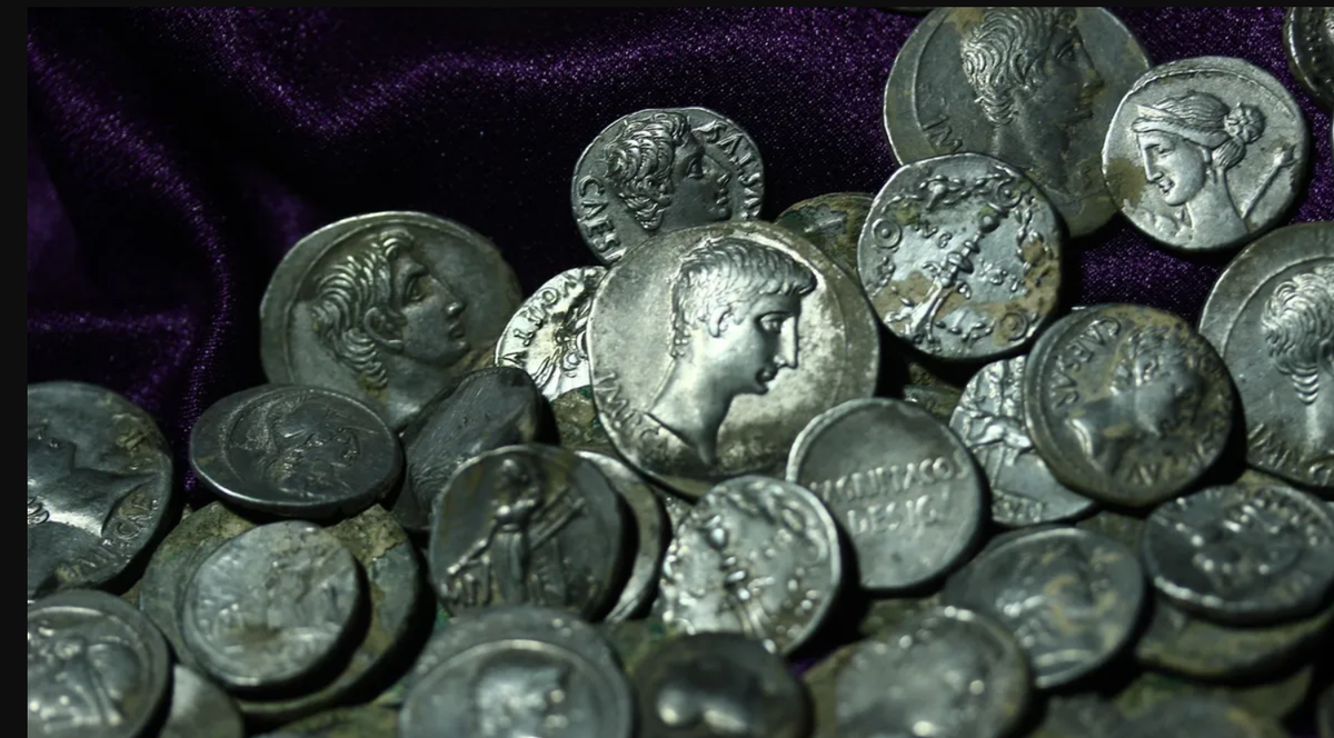 Cuối cùng, hơn 1.100 đồng xu đã được thu hồi và chuyển giao để nghiên cứu. Ảnh: @Bảo tàng thành phố Tarsus.