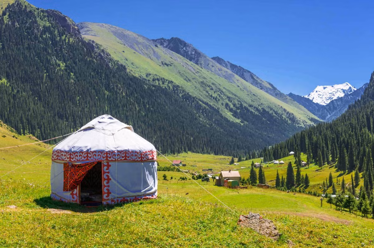 Khả năng cao là phiến đá này được dùng trong các nghi lễ tâm linh bản địa thuộc nền văn minh tiền Turkic. Ảnh: @Viện Nghiên Cứu Thổ Nhĩ Kỳ Và Altaistics.