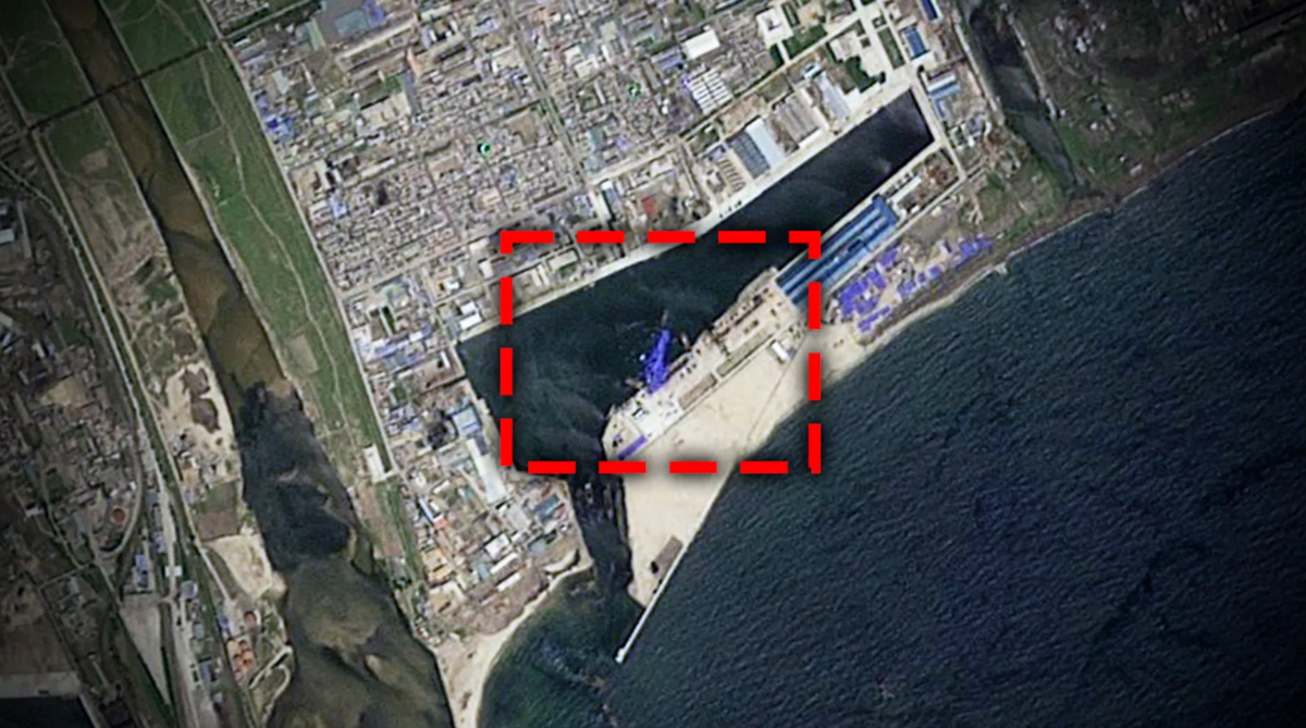 Tuy nhiên, thời hạn khác của nhà lãnh đạo Kim Jong Un đưa ra là phải khôi phục con tàu về trạng thái ban đầu vào cuối tháng 6, nhưng mục tiêu này khó có thể hoàn thành. Ảnh: @martynw.bsky.social.