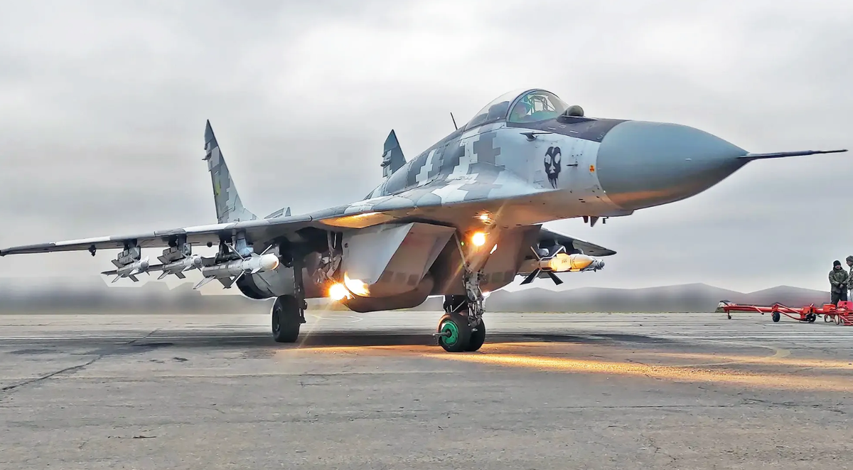 “Chúng tôi đang duy trì hoạt động của phi đội MiG-29”, vị phi công này chia sẻ thêm. Ảnh: @Defense News.