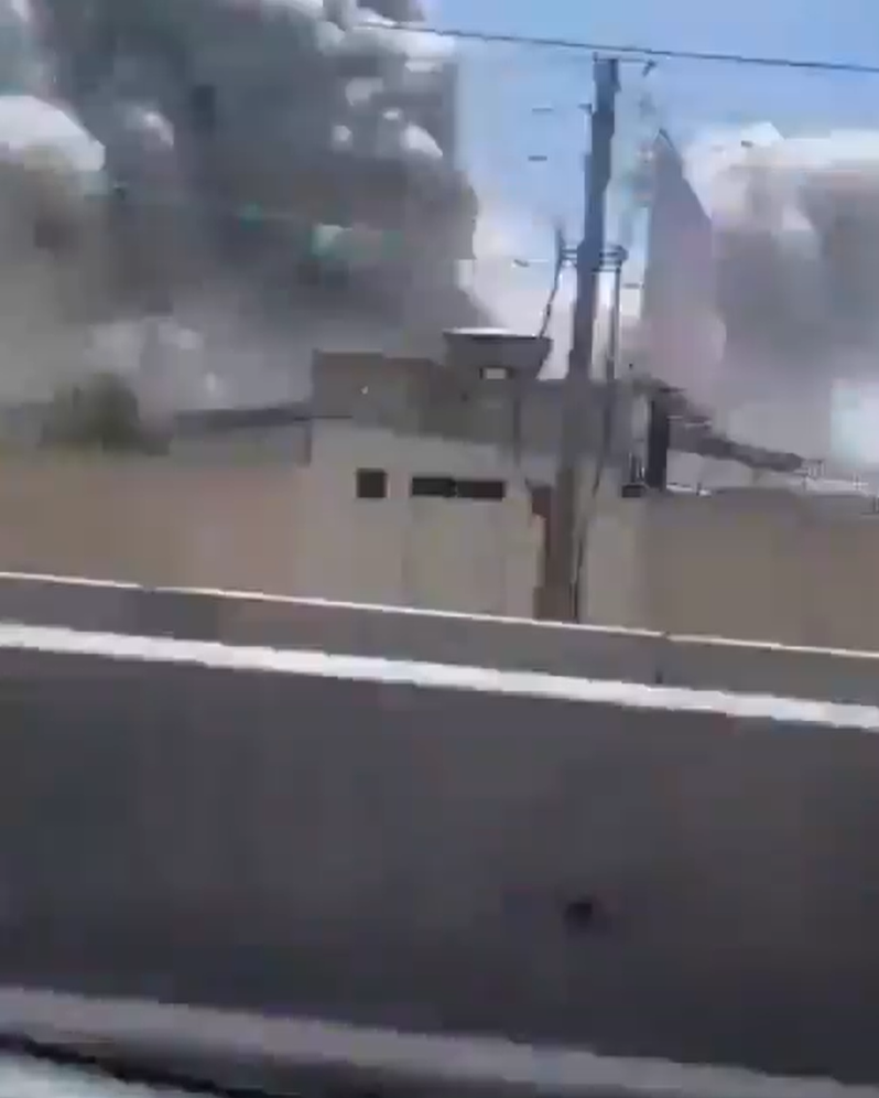 Việc tấn công các mục tiêu kiểu này càng làm suy yếu khả năng tiến hành chiến tranh của Chính phủ Iran. Ảnh: @Osinttechnical.