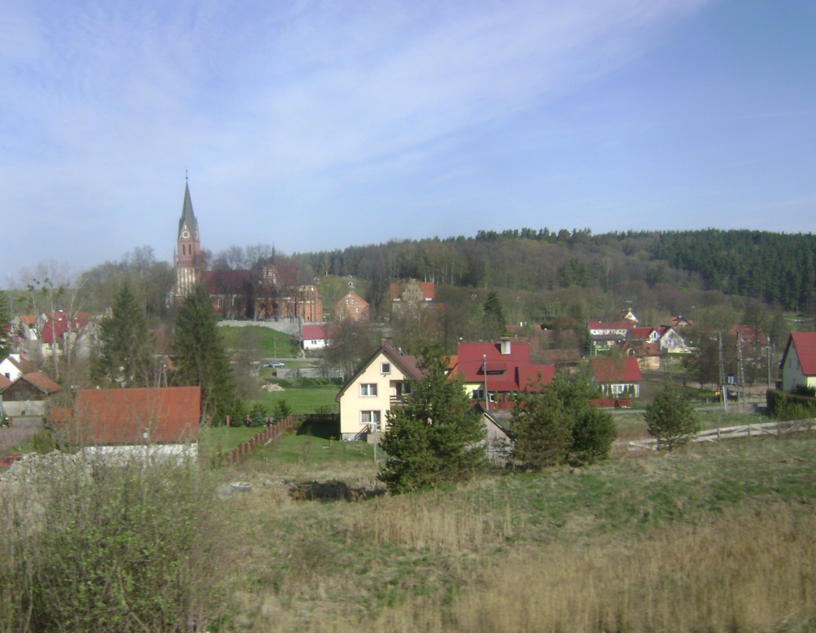 Khi đang thăm dò tại cánh đồng gần làng Gietrzwałd, thuộc tỉnh Warmian-Masurian, Ba Lan, các chuyên gia thuộc Hội Society of Friends of Olsztynek bất ngờ tìm thấy một vật thể lạ. Ảnh: @Hội Society of Friends of Olsztynek.
