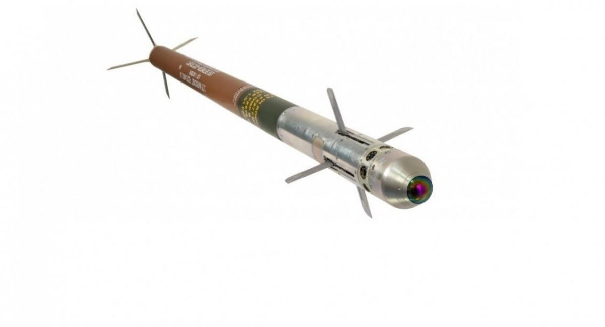 Theo các nguồn tin quân sự phương Tây, FZ123 là loại tên lửa 70 mm dẫn đường bằng laser, mang đầu đạn phân mảnh có sức nổ cao. Điểm đặc biệt của nó là khả năng tạo “đám mây sát thương” với hàng nghìn viên bi thép, tỏa ra theo mọi hướng khi kích nổ cận đích, đủ để phá hủy cánh quạt và cảm biến của UAV bay thấp.