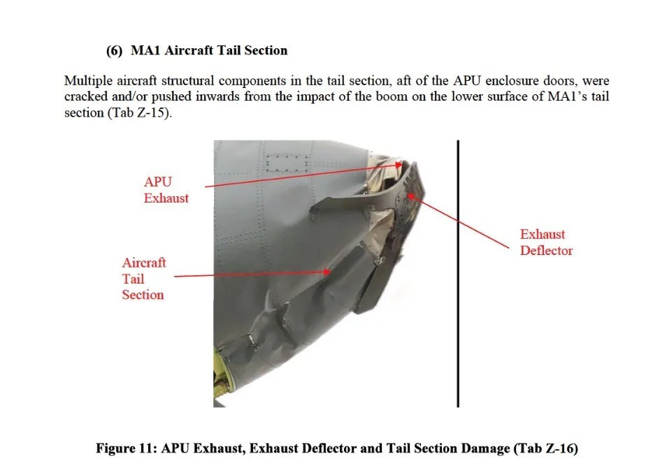 Sự cố đầu tiên xảy ra ngày 15/10/2022, khi một chiếc KC-46A thuộc Phi đoàn Cơ động số 305 tiếp dầu cho tiêm kích F-15E Strike Eagle. Vòi phun bị kẹt, rồi bất ngờ bật mạnh đập vào phần đuôi máy bay tiếp dầu. Cú va chạm không gây thương vong nhưng để lại thiệt hại hơn 8,3 triệu đô la và khiến cả phi đội rúng động.