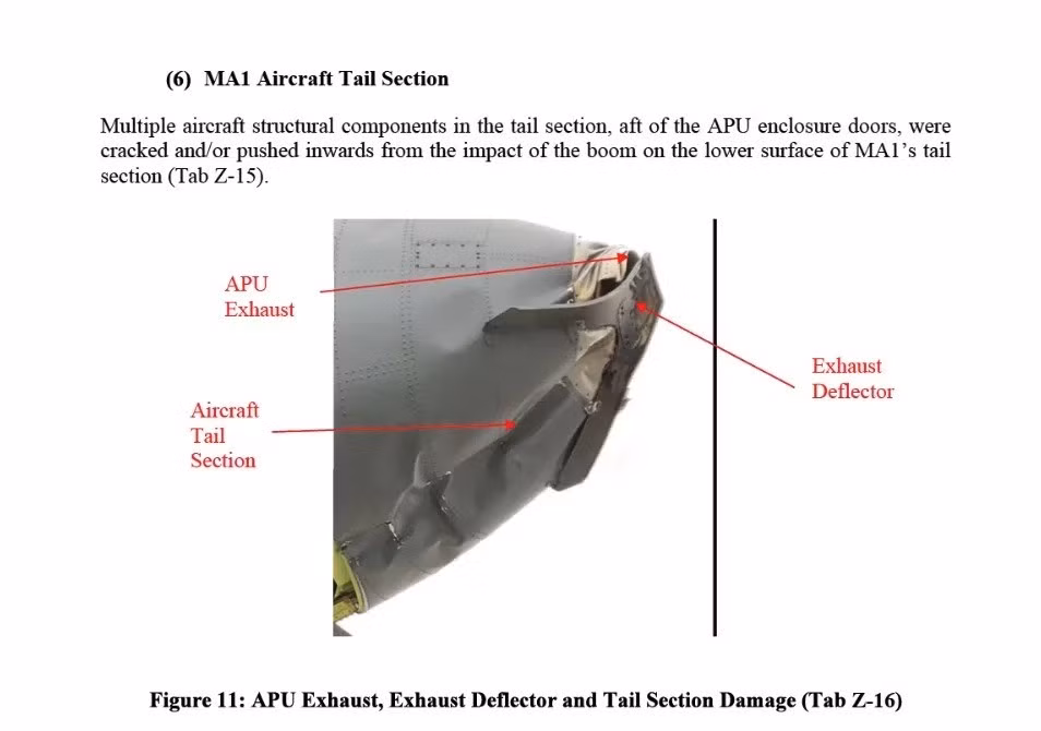 Sự cố đầu tiên xảy ra ngày 15/10/2022, khi một chiếc KC-46A thuộc Phi đoàn Cơ động số 305 tiếp dầu cho tiêm kích F-15E Strike Eagle. Vòi phun bị kẹt, rồi bất ngờ bật mạnh đập vào phần đuôi máy bay tiếp dầu. Cú va chạm không gây thương vong nhưng để lại thiệt hại hơn 8,3 triệu đô la và khiến cả phi đội rúng động.