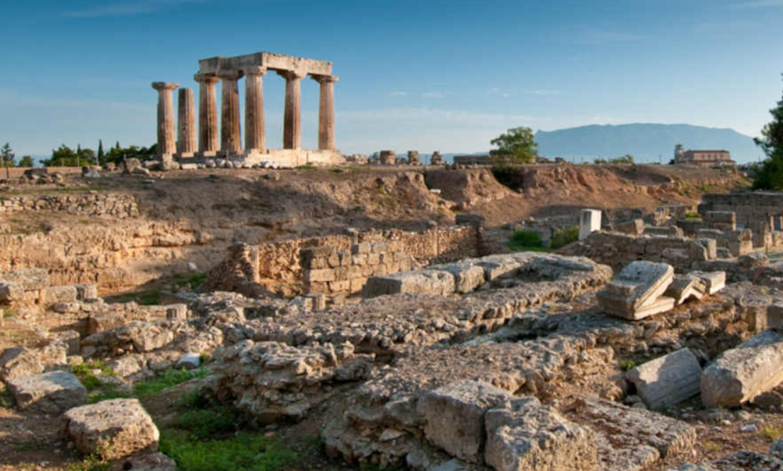 Theo đó, có nhiều bức vẽ dòng chữ kiểu graffiti do một tù nhân trong nhà tù La Mã cổ đại ở Corinth, Hy Lạp thực hiện, nó mang một thông điệp rùng rợn dành cho những kẻ giam giữ, một nhà khảo cổ học mới đây đã tiết lộ. Ảnh: @Đại học Copenhagen.