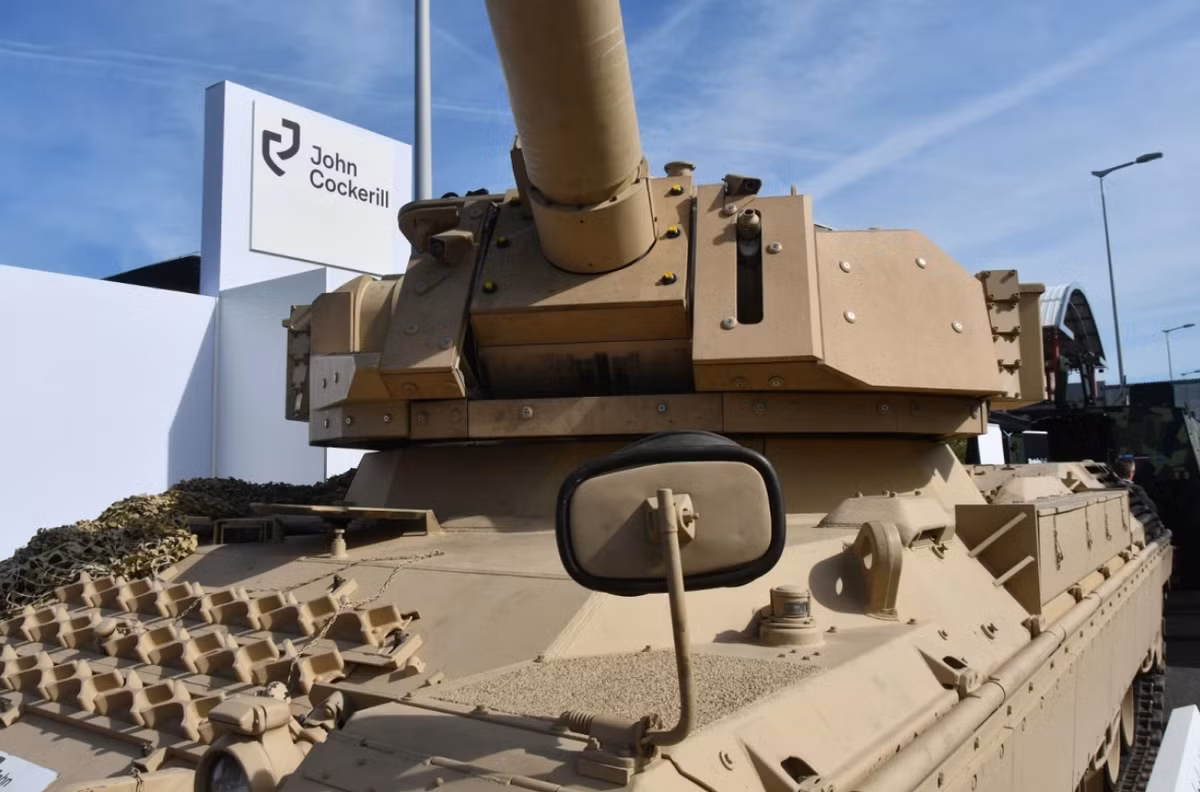 Có thể thấy, sự quan tâm của Ukraine đối với Leopard 1A5BE bản hiện đại hóa diễn ra vào thời điểm quan trọng trong quá trình phòng thủ chống lại lực lượng Nga. Kể từ khi Nga bắt đầu tấn công vào tháng 2 năm 2022, Ukraine đã phụ thuộc rất nhiều vào xe tăng do phương Tây cung cấp, bao gồm hơn 100 xe tăng Leopard 1 với nhiều cấu hình khác nhau, chủ yếu có nguồn gốc từ Đức và các đối tác châu Âu khác. Ảnh: @ Infodefensa.