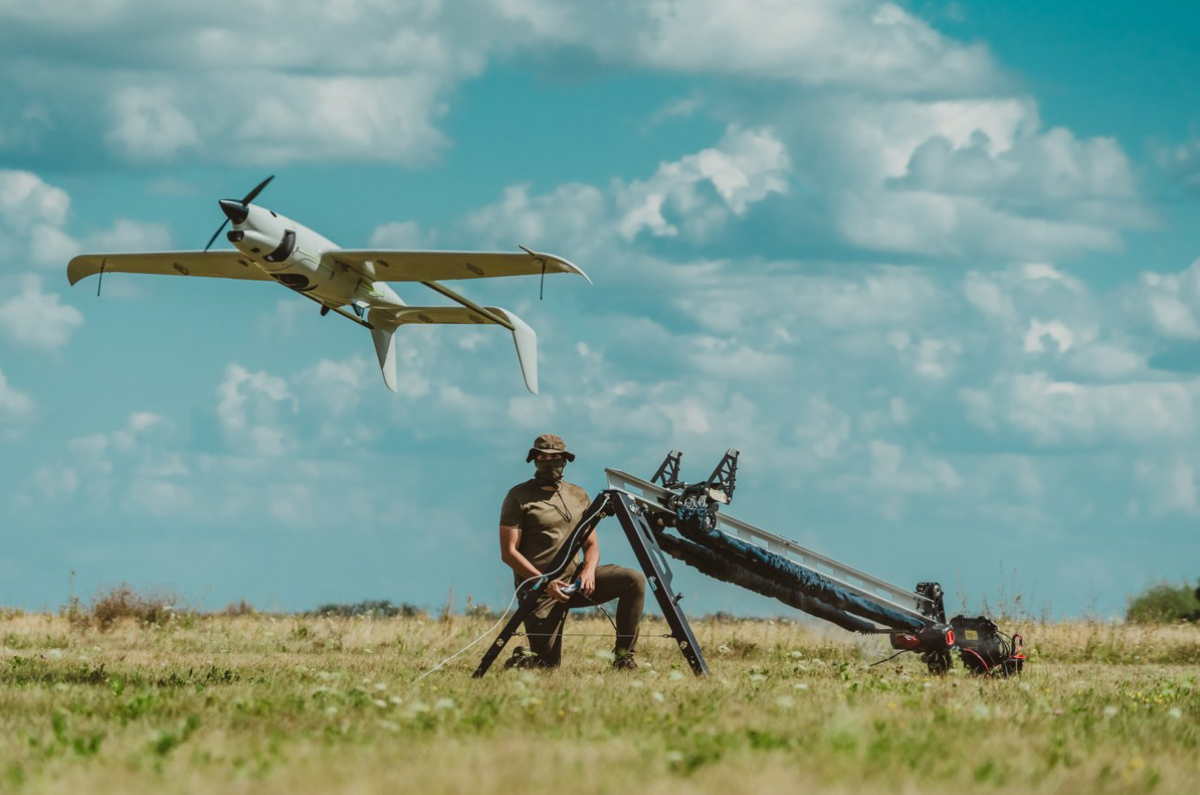 Những cải tiến này cho phép Raybird xử lý luồng dữ liệu cảm biến khổng lồ theo thời gian thực, cải thiện khả năng xác định, theo dõi và đánh giá các mối đe dọa với sự can thiệp tối thiểu của người vận hành. Ảnh: @Skyeton.