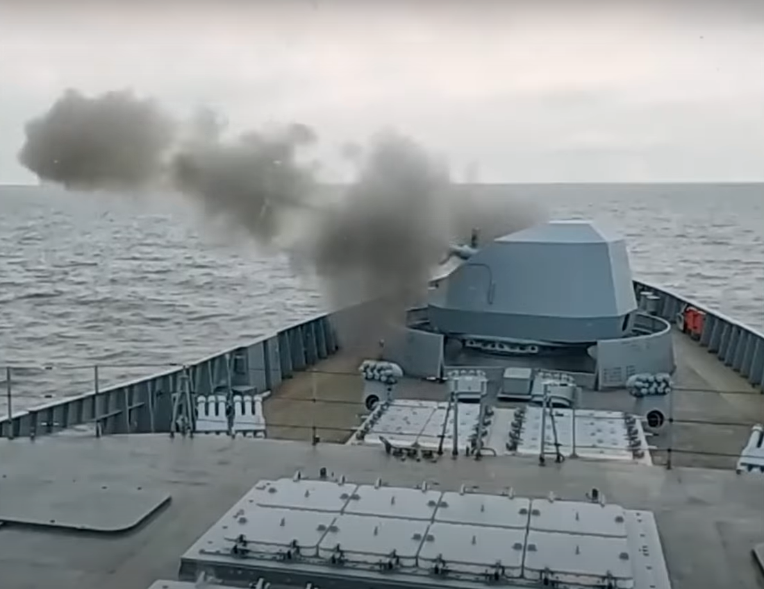 Chiếc khinh hạm Admiral Amelko này được khởi đóng vào tháng 4 năm 2019, với sự tham dự của Tổng thống Nga Vladimir Putin. Nó được đặt theo tên của Đô đốc Nikolay Amelko (1914–2007), chỉ huy hải quân Liên Xô. Ảnh: @ShadowStrike Tech.