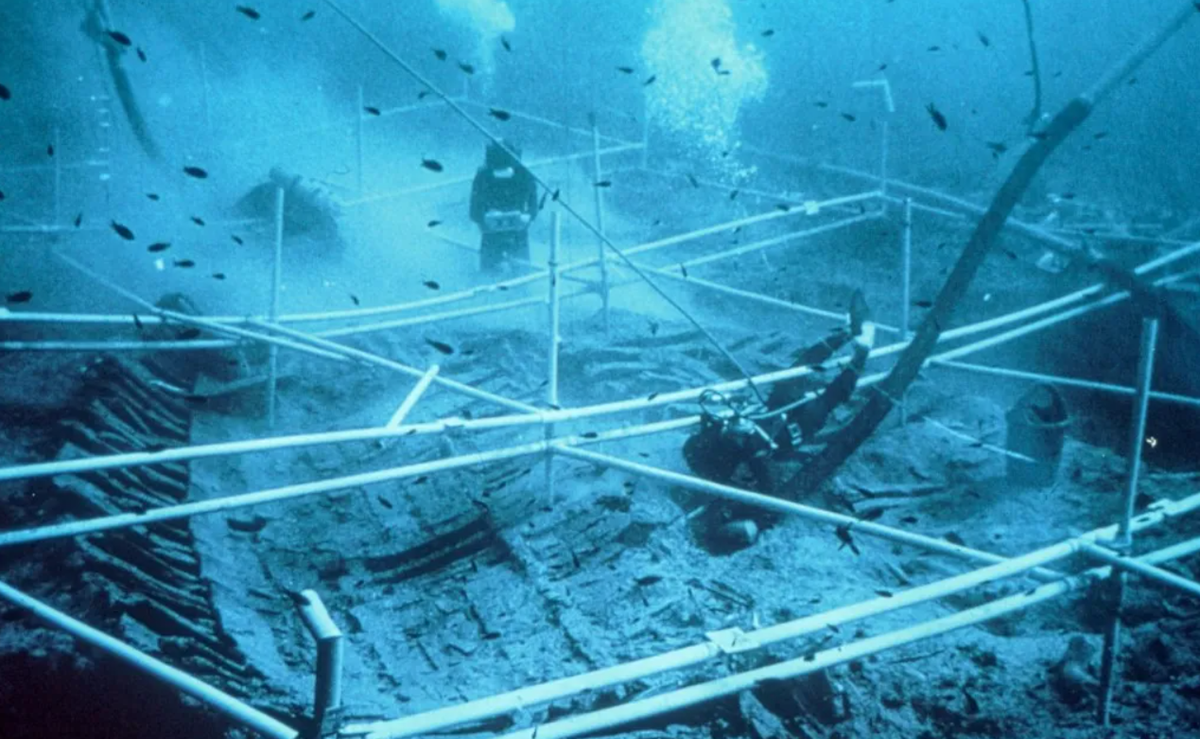 Tàu Kyrenia có một lịch sử lừng lẫy với tư cách là con tàu lớn được tìm thấy vào năm 1965, với phần thân tàu gần như còn nguyên vẹn. Ảnh: @Đại học Cornell.