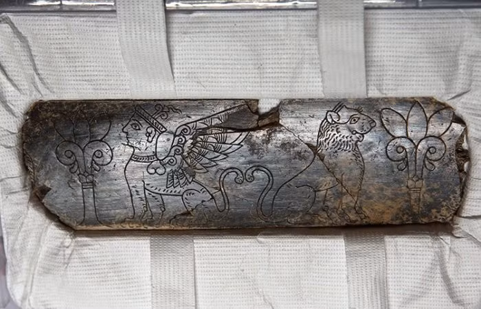 Hiện vật cổ tuyệt đẹp này dài khoảng 30 cm và rộng khoảng 10 cm. Ảnh: @Bảo tàng Boğazköy.