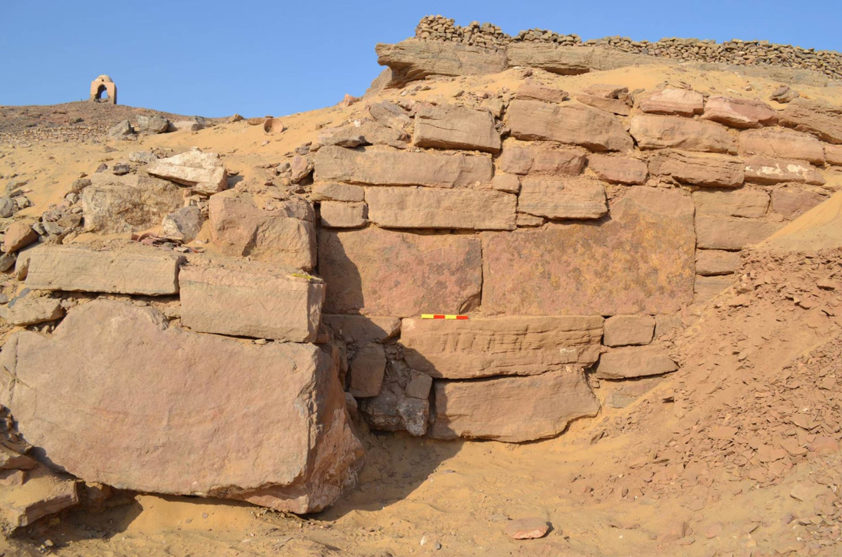 Theo Tổng thư ký Hội đồng Cổ vật Tối cao Ai Cập, Mohamed Ismail Khaled, Tell Roud Iskander ở vùng Maskhouta có ý nghĩa quân sự quan trọng trong thời kỳ Tân Vương quốc Ai Cập Cổ Đại. Ảnh: @Hội đồng Cổ vật Tối cao Ai Cập.