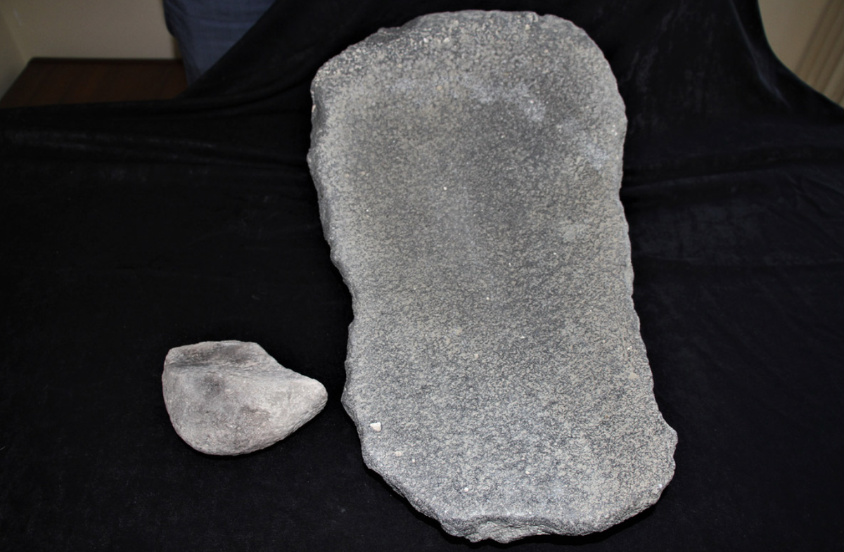 Đó là mảnh tàn tích của một cối đá xay ước tính có niên đại khoảng 2.700 năm tuổi. Ảnh: @Đại học Van Yüzüncü Yıl.