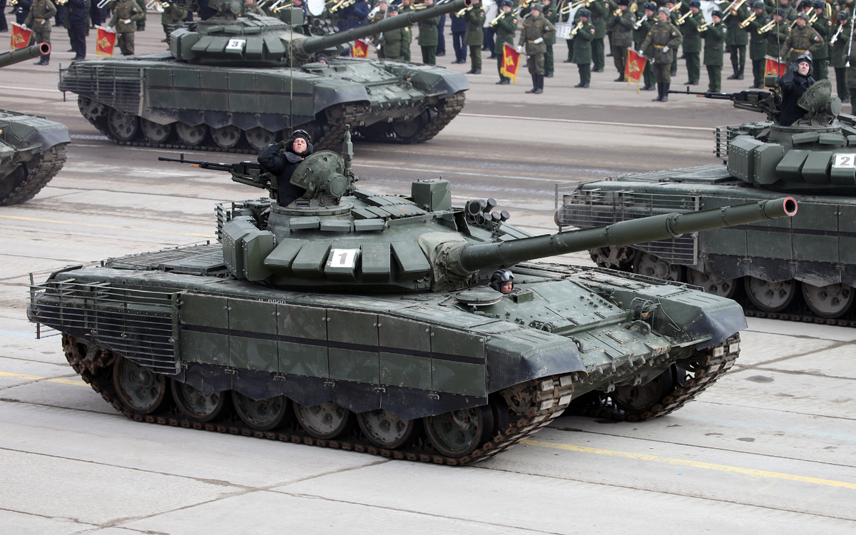 Kể từ khi Nga tấn công Ukraine vào từ tháng 2/2022, Ba Lan đã nổi lên như một bên ủng hộ hàng đầu của Kyiv, tặng hơn 280 xe tăng T-72 thời Liên Xô cũ cho lực lượng Ukraine. Ảnh: @ Zona Militar.