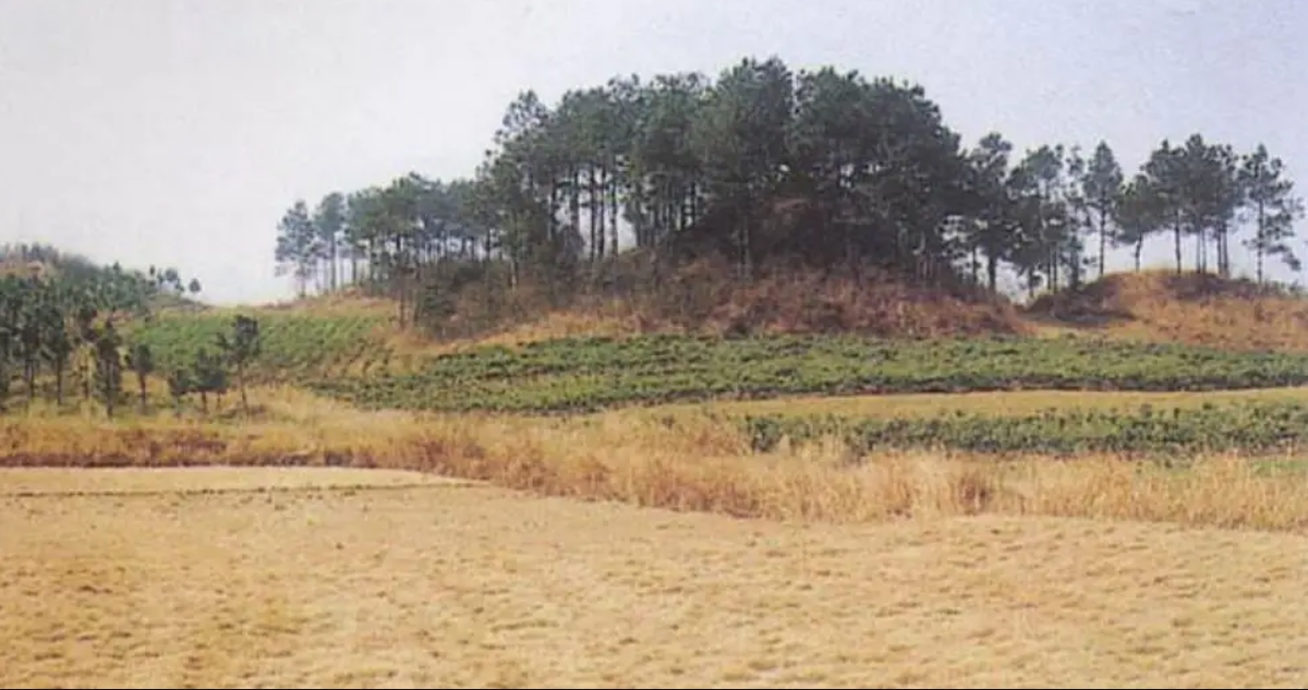 Theo đó, một ngôi mộ thời nhà Hán có niên đại hơn 2.000 năm đã được khai quật ở tỉnh Hồ Bắc, Trung Quốc chứa một thi thể nam giới được bảo quản cực kỳ tốt. Ảnh: @: Yunxu Jin Gu.