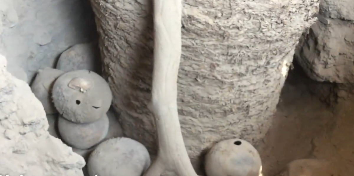 Bên trong gói tang lễ này là một xác ướp được bảo quản cực kỳ tốt. Ảnh: @Trung tâm nghiên cứu khảo cổ CReA-Patrimoine.