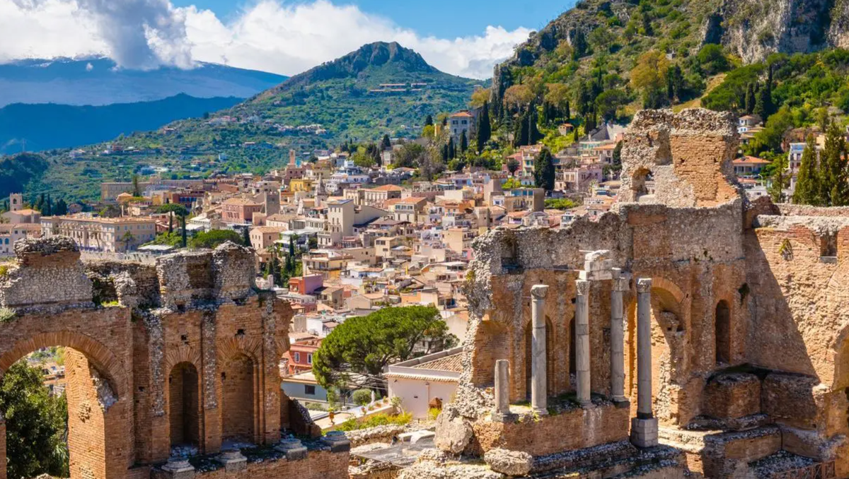 Một hiện vật có giá trị lịch sử và khảo cổ học quan trọng đã được khai quật tại khu vực Orto Fontanelle thuộc Gela, Sicily, nước Ý. Ảnh: @Bảo Tàng Thành Phố Sicily.