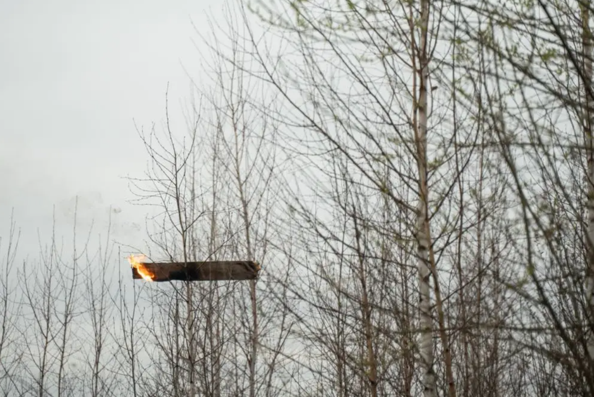 Theo báo cáo độc quyền của tờ Oboronka, SlimBeam có công suất định mức 1,5 kW và có khả năng nhắm mục tiêu các mối đe dọa trên không ở khoảng cách lên đến 1 km. Ảnh: @Fulltime Robotics.