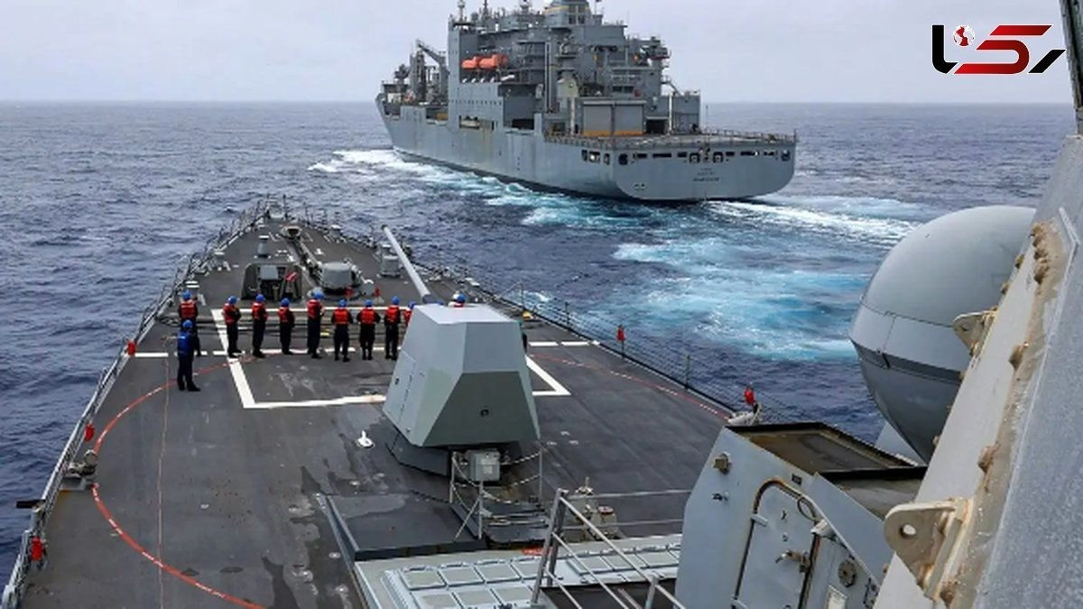 Ngoài ra, Hải quân Mỹ triển khai tàu khu trục USS Gravely ở phía nam Caribe, trong khi tuần dương hạm USS Lake Erie vừa qua kênh đào Panama từ Thái Bình Dương. Khu trục hạm USS Sampson vẫn ở phía Thái Bình Dương, còn vị trí tàu ngầm tấn công nhanh USS Newport News được giữ bí mật theo quy định.