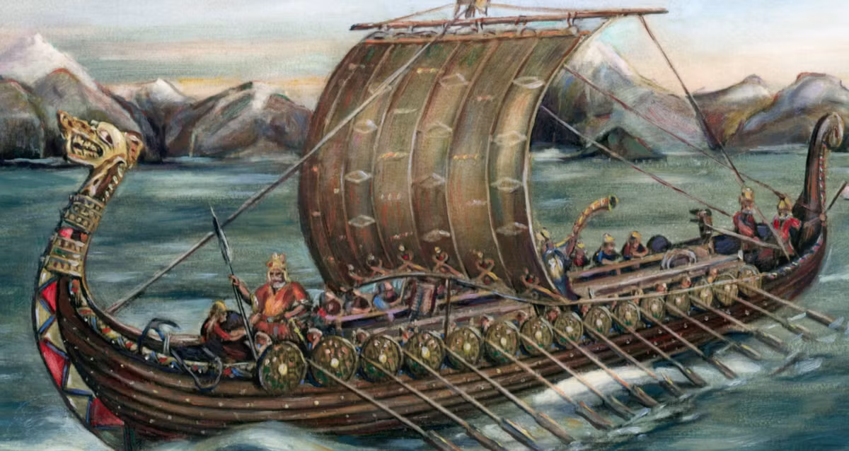 Nhà khảo cổ học Ingar Mørkestøl Gundersen đưa ra giả thuyết rằng, những lá vàng này được những người cai trị Thời Viking sử dụng để thể hiện sự đặc biệt, quyền năng, hay địa vị xã hội cao của họ, hoặc để khẳng định rằng họ có quan hệ với các vị thần trong thần thoại Bắc Âu. Ảnh: @Ingar Mørkestøl Gundersen.