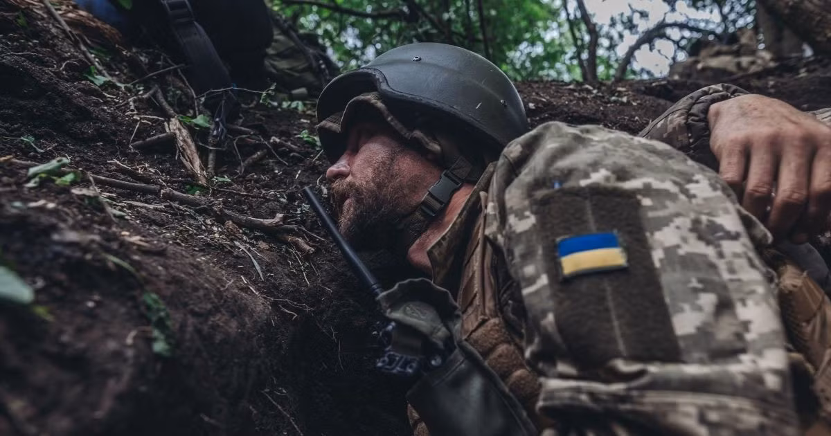 Hơn thế nữa, Tykhe được xem như một mắt xích quan trọng trong chuỗi kiểm soát phòng thủ phía đông Dnipropetrovsk. Nếu điểm này thất thủ, Nga có thể tận dụng khoảng trống để gây áp lực lên các địa bàn lân cận, đồng thời đe dọa trực tiếp tuyến hậu cần then chốt dẫn về Zaporizhzhia.