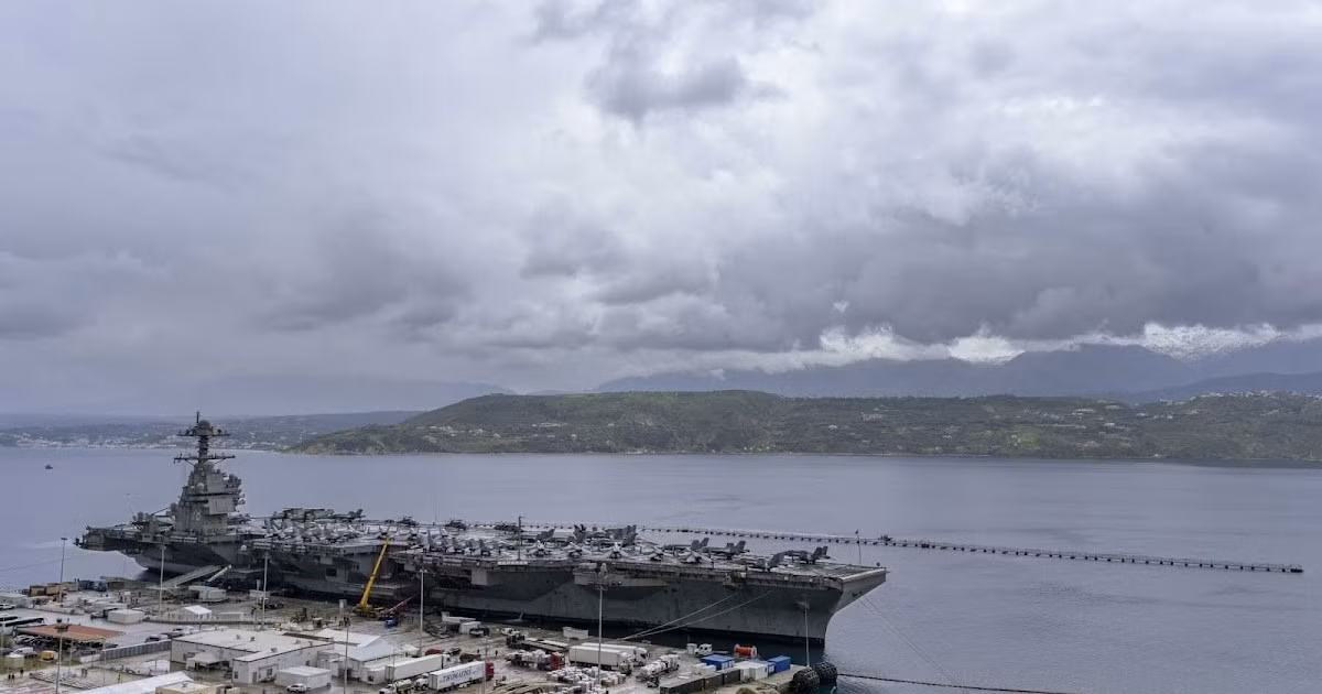Tàu sân bay hạt nhân USS Gerald R. Ford - chiến hạm lớn và hiện đại nhất của Hải quân Mỹ, vừa gặp sự cố nghiêm trọng sau một vụ cháy xảy ra khi con tàu đang trong giai đoạn bảo dưỡng. Sự cố có thể khiến tàu phải sửa chữa tới 14 tháng.