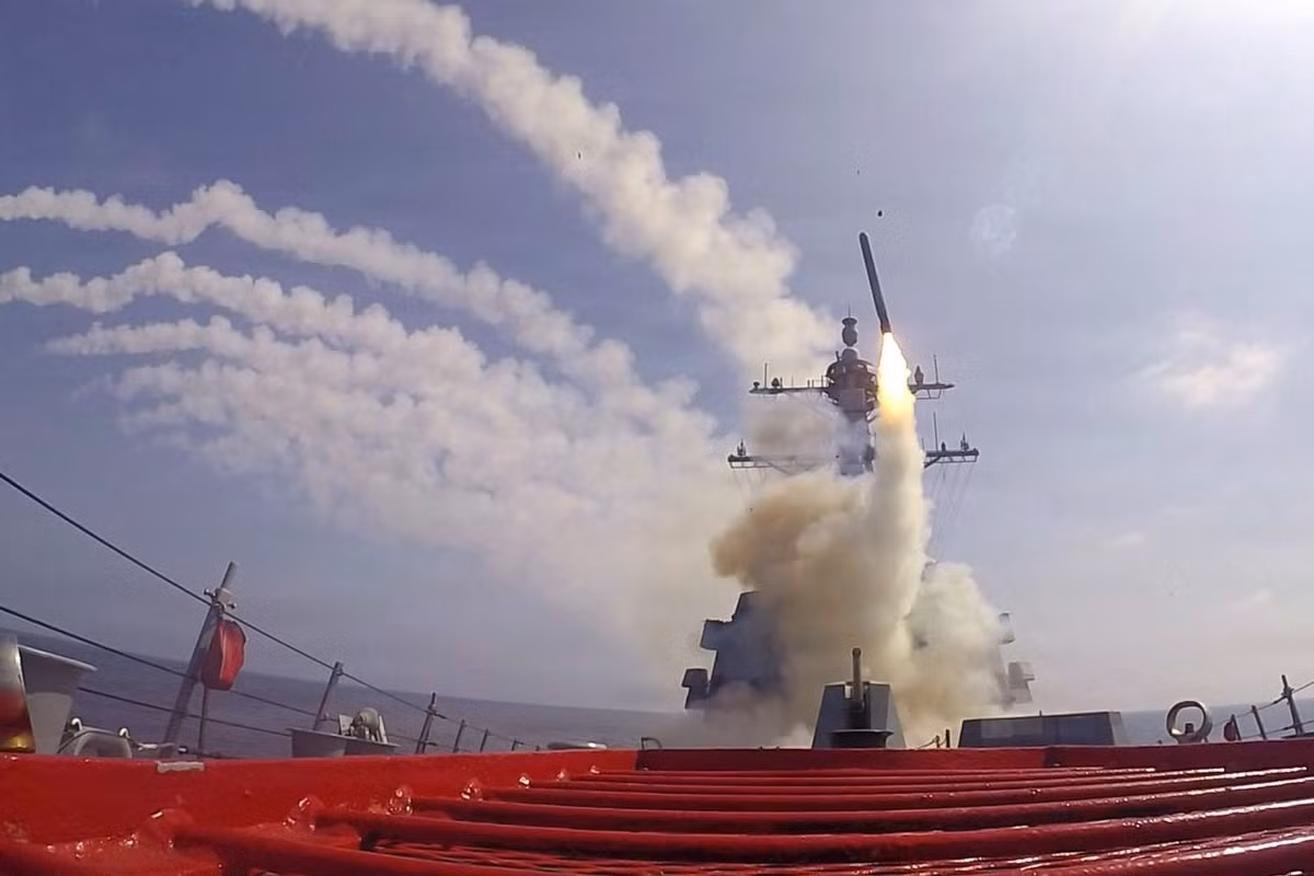 Trong điều kiện lực lượng triển khai hạn chế, việc duy trì quyền kiểm soát lâu dài tại các đảo gần bờ Iran sẽ trở nên cực kỳ khó khăn.