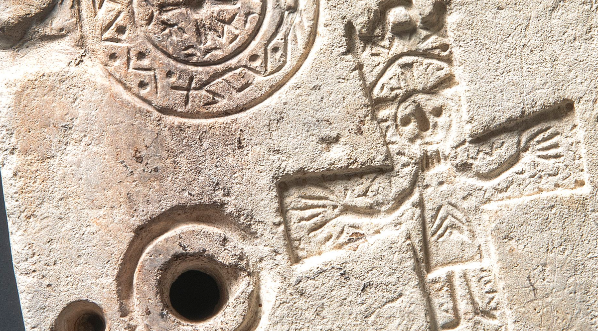 Phát hiện này mở rộng kiến ​​thức của chúng ta về các phương pháp chế tác trang sức thời cổ đại. Các nhà nghiên cứu thuộc Bảo tàng Chur đặt mục tiêu khám phá thêm tại khu định cư Chur để xác định xem, liệu có tồn tại các vật thể khảo cổ tương tự, hay liên quan có ở nơi này nữa hay không. Ảnh: @Bảo tàng Chur.