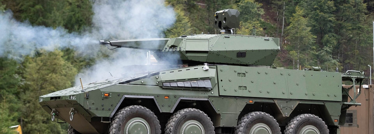 Trước đó, vào cuối tháng 6/2024, Đức đặt mua lô đầu gồm 1 nguyên mẫu và 18 hệ thống Skyranger 30, kèm tùy chọn bổ sung 30 chiếc. Ngoài Đức, Áo đã ký hợp đồng, còn Litva, Đan Mạch và Hungary bày tỏ quan tâm; riêng Hungary chọn biến thể lắp trên khung gầm Lynx KF41.