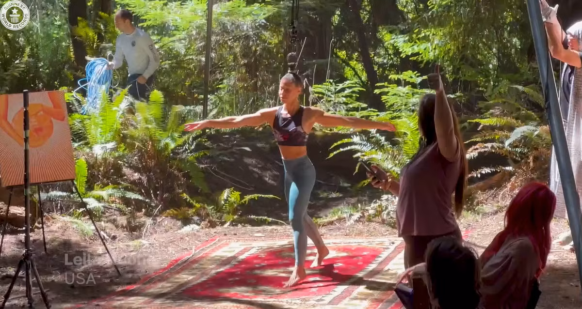 Leila Noone cho biết, cô mất hai năm luyện tập và rèn luyện sức bền để phá vỡ kỷ lục 23 phút 19 giây do vận động viên người Úc Suthakaran Sivagnanathurai từng lập được vào năm 2011. Ảnh: @guinnessworldrecords.