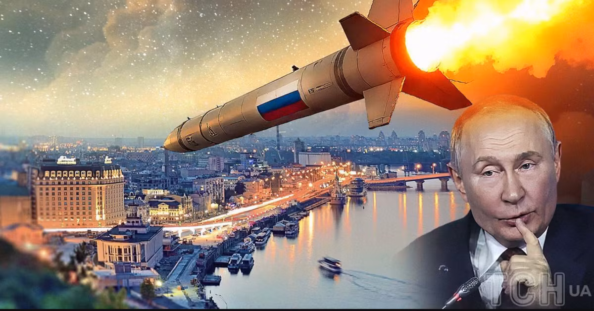 Ngày 28/5, một quan chức cấp cao của Belarus tuyên bố, Nga có kế hoạch triển khai hệ thống tên lửa đạn đạo tầm trung (MRBM) Oreshnik tiên tiến tại Belarus vào cuối năm nay. Alexander Volfovich, Bộ trưởng Hội đồng An ninh Belarus, đã đưa ra tuyên bố này trong hội nghị thượng đỉnh an ninh quốc tế do Nga tổ chức, báo hiệu sự gia tăng liên minh quân sự giữa Nga và Belarus. Ảnh: @TCHUA.