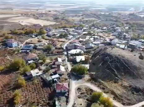 Chẳng hạn như các lò lửa thiêng và hiện vật cổ, việc nghiên cứu chuyên sâu về chúng mang đến những hiểu biết mới về nguồn gốc lịch sử sâu xa của khu vực. Ảnh: @Bảo tàng Khảo cổ và Dân tộc học Elazığ.