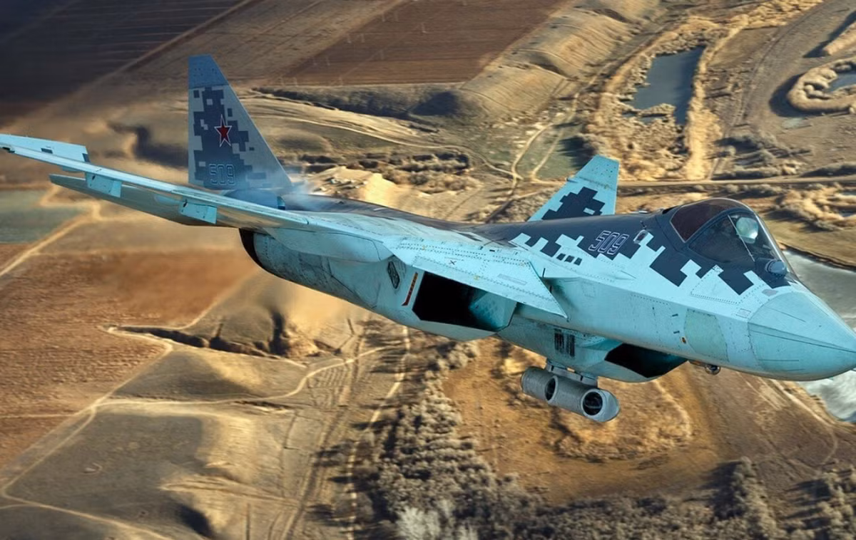 Sự cố này làm nổi bật tính dễ bị tổn thương của máy bay quân sự bị lộ, điều này được cho là đã thúc đẩy chính quyền Nga tăng cường khả năng bảo vệ chúng tại các căn cứ không quân quan trọng. Ảnh: @Wikipeida.